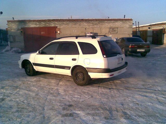 1998 Toyota Sprinter Carib