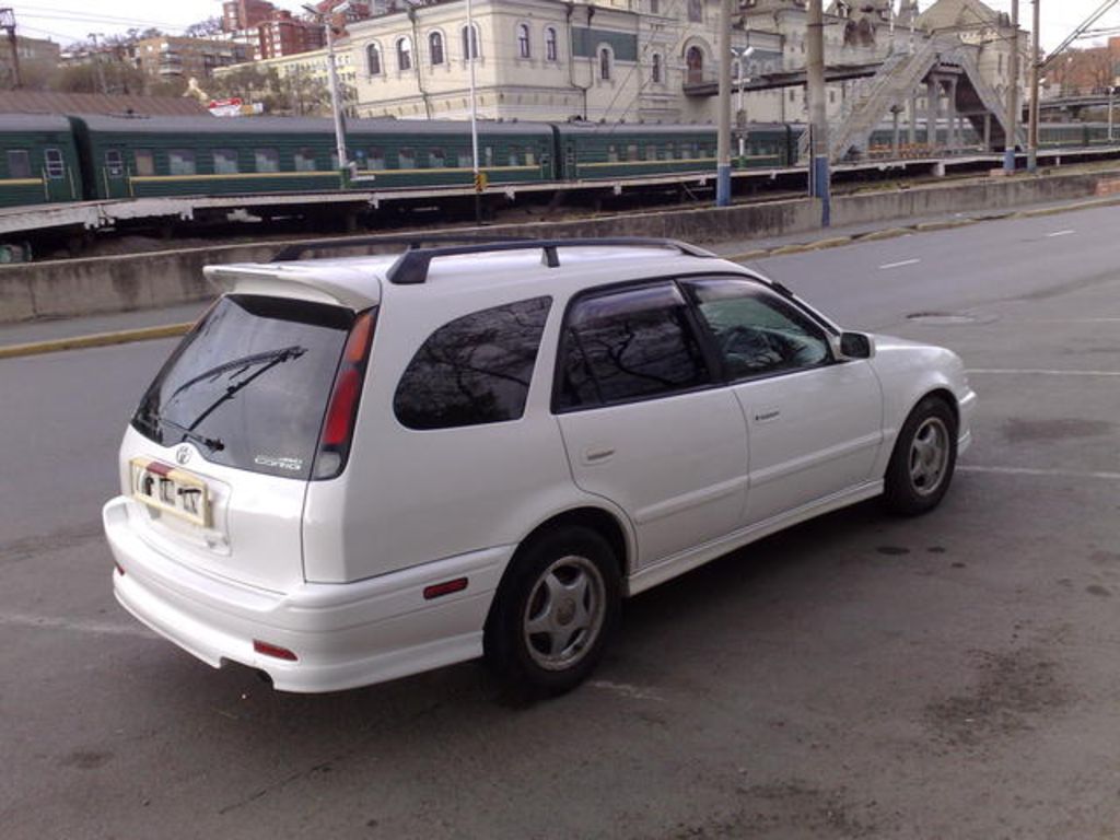 1998 Toyota Sprinter Carib