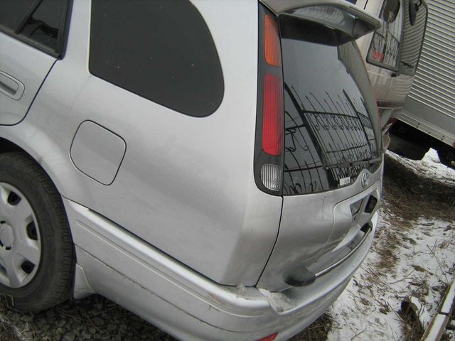 1998 Toyota Sprinter Carib