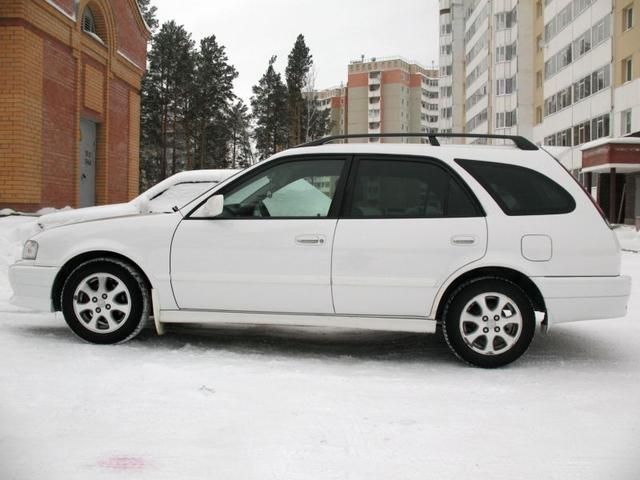 1998 Toyota Sprinter Carib