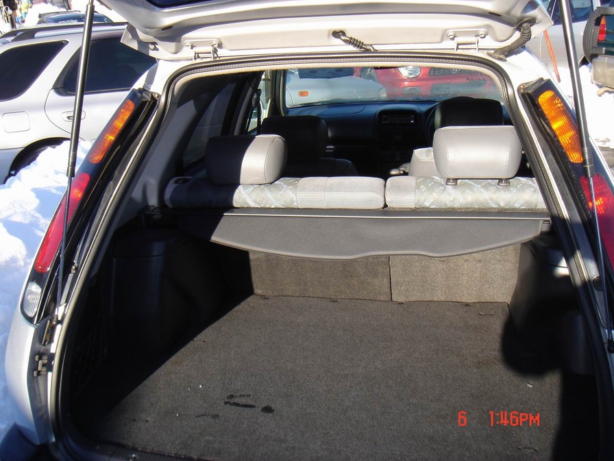 1998 Toyota Sprinter Carib Photos