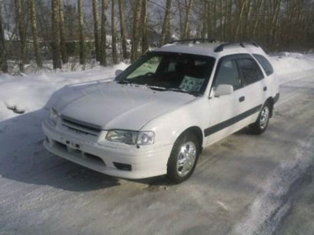 1999 Toyota Sprinter Carib