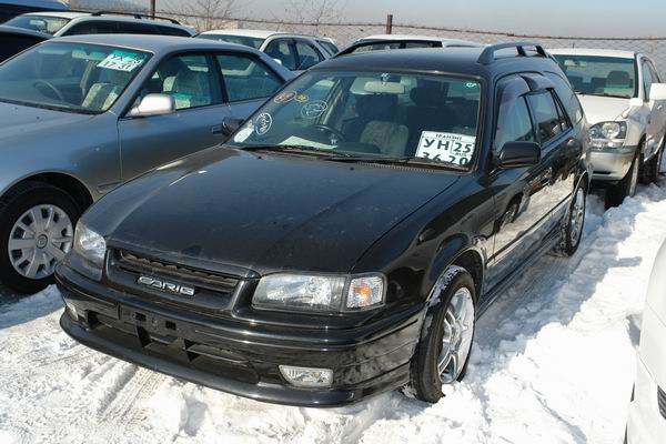 1999 Toyota Sprinter Carib Photos