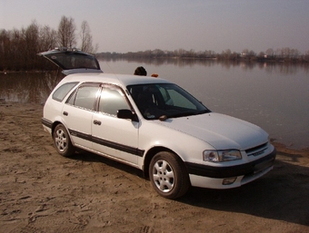 2000 Toyota Sprinter Carib