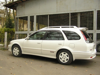 2000 Toyota Sprinter Carib