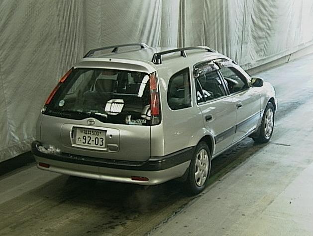 2001 Toyota Sprinter Carib Pictures