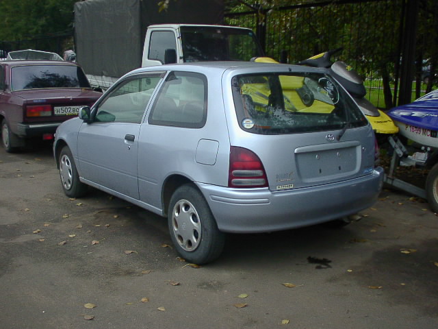 1998 Toyota Starlet Photos