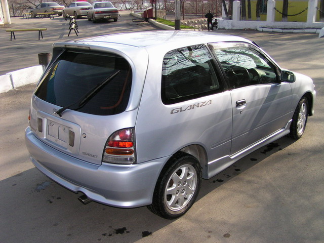 1998 Toyota Starlet Photos