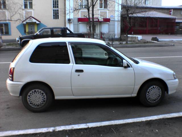 1999 Toyota Starlet