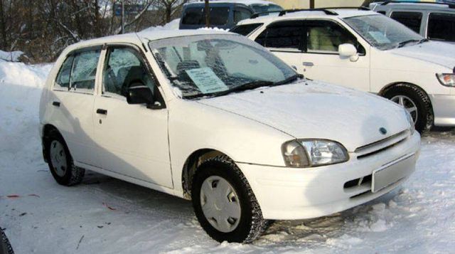 1999 Toyota Starlet