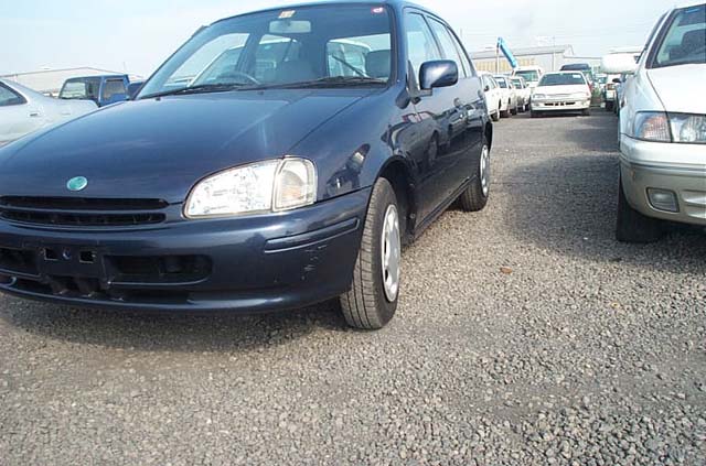 1999 Toyota Starlet Pictures