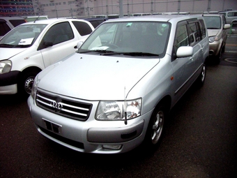 2002 Toyota Succeed