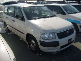 2002 Toyota Succeed