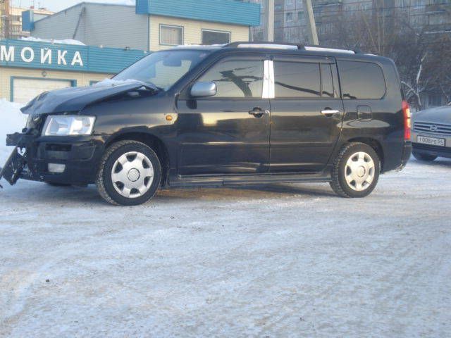 2002 Toyota Succeed