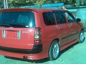 2002 Toyota Succeed