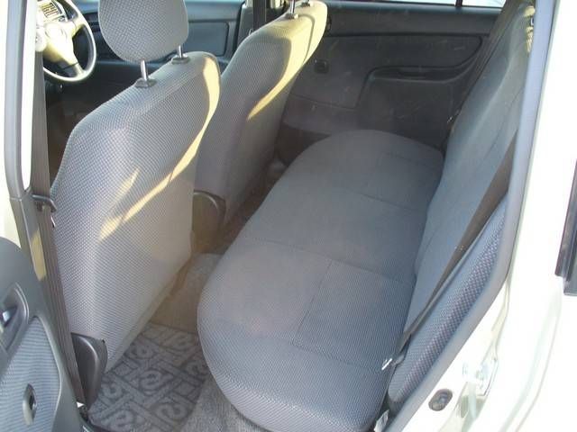 2002 Toyota Succeed