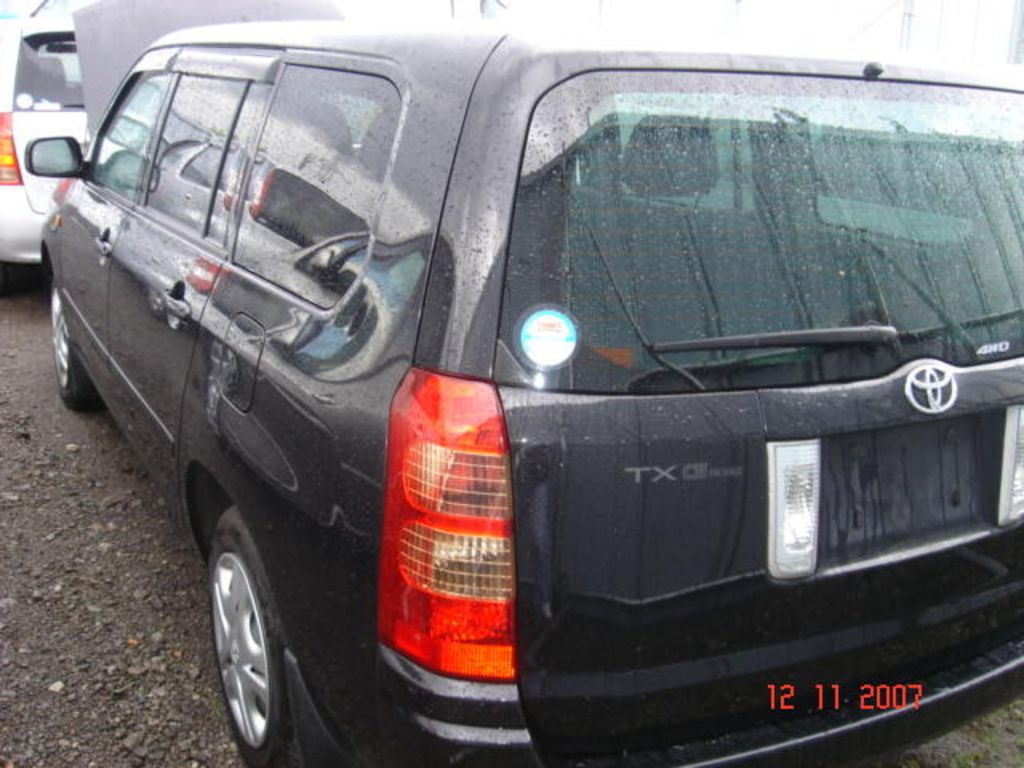 2002 Toyota Succeed