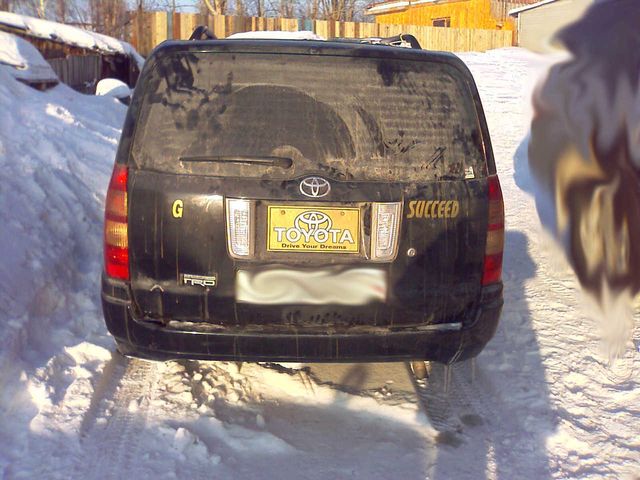 2002 Toyota Succeed