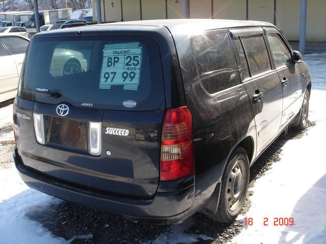 2002 Toyota Succeed