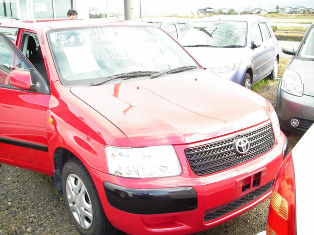 2002 Toyota Succeed