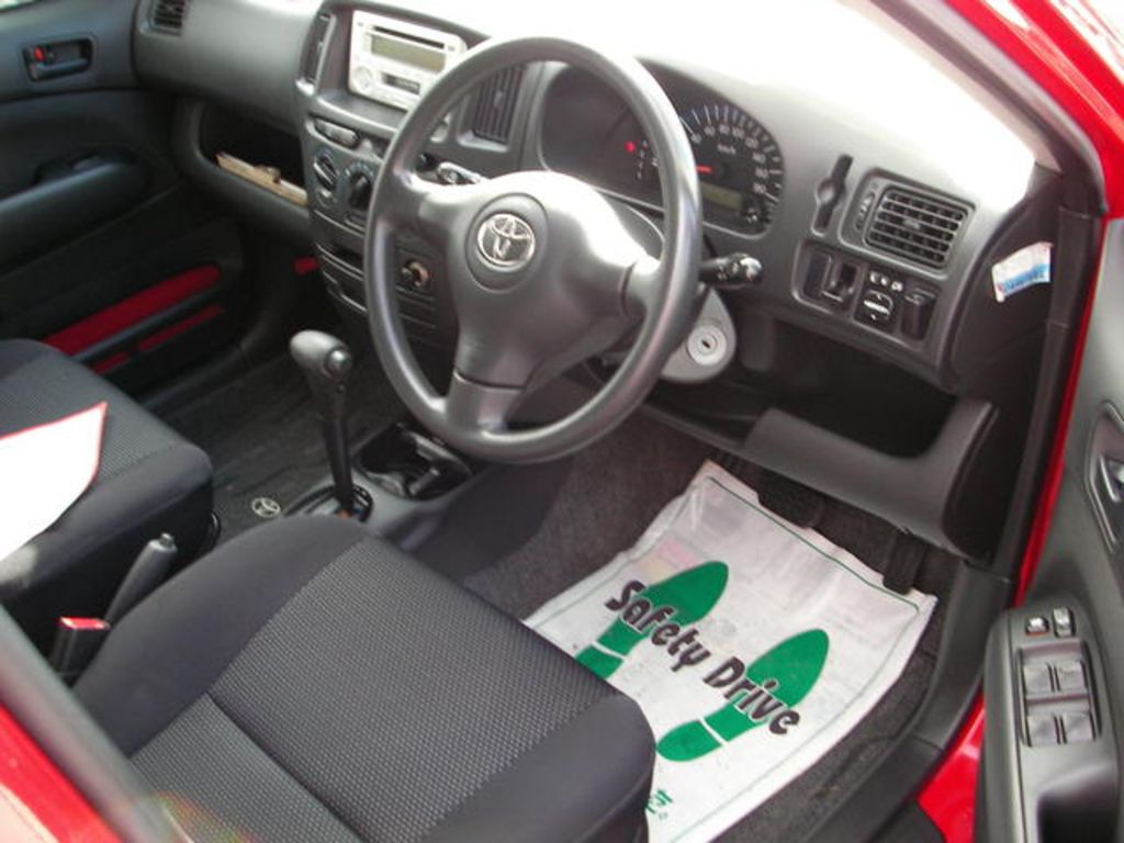 2002 Toyota Succeed