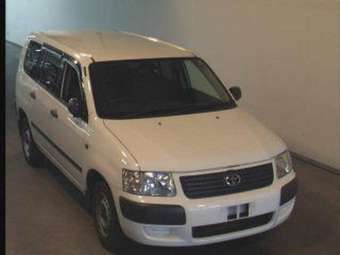 2002 Toyota Succeed
