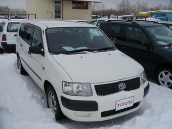 2002 Toyota Succeed