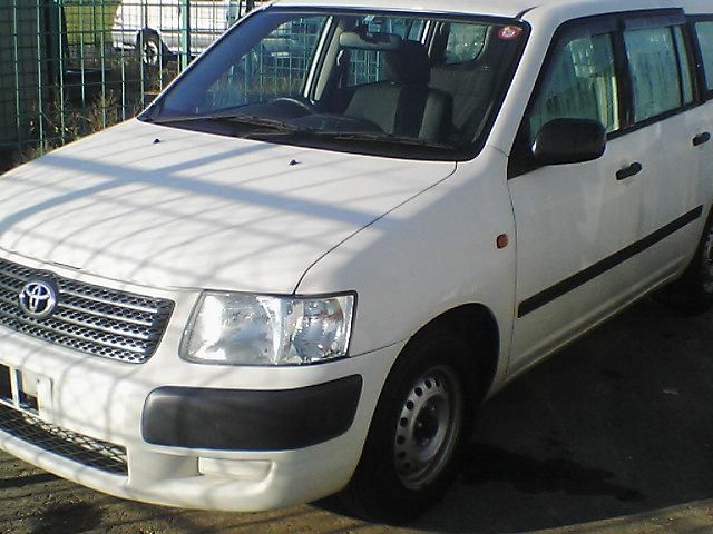 2002 Toyota Succeed