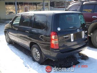 2002 Toyota Succeed Pics