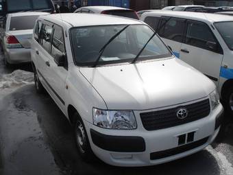 2002 Toyota Succeed Images
