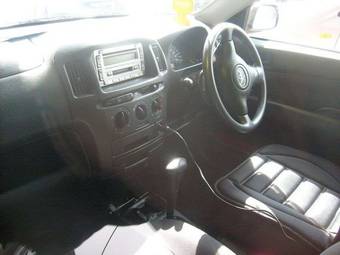 2002 Toyota Succeed Photos