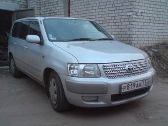 2002 Toyota Succeed Pictures