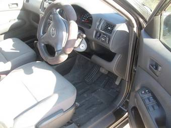 2002 Toyota Succeed Pictures