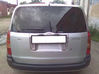 2002 Toyota Succeed Pictures
