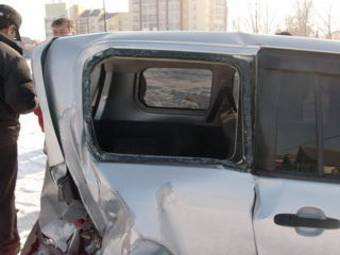2002 Toyota Succeed Pictures
