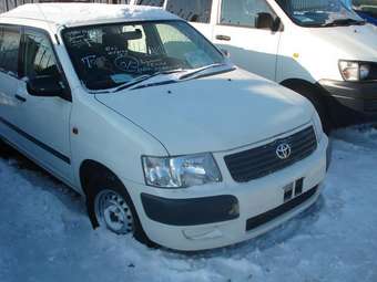 2003 Toyota Succeed