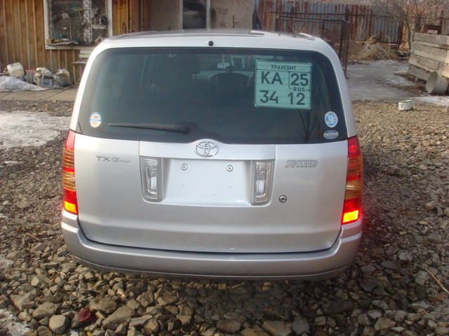 2003 Toyota Succeed