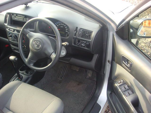 2003 Toyota Succeed