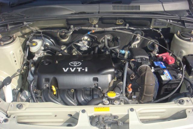 2003 Toyota Succeed