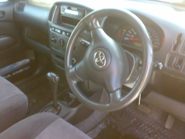 2003 Toyota Succeed