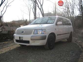 2003 Toyota Succeed