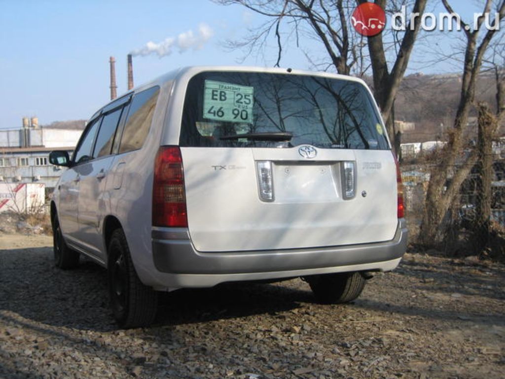 2003 Toyota Succeed
