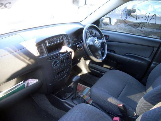 2003 Toyota Succeed