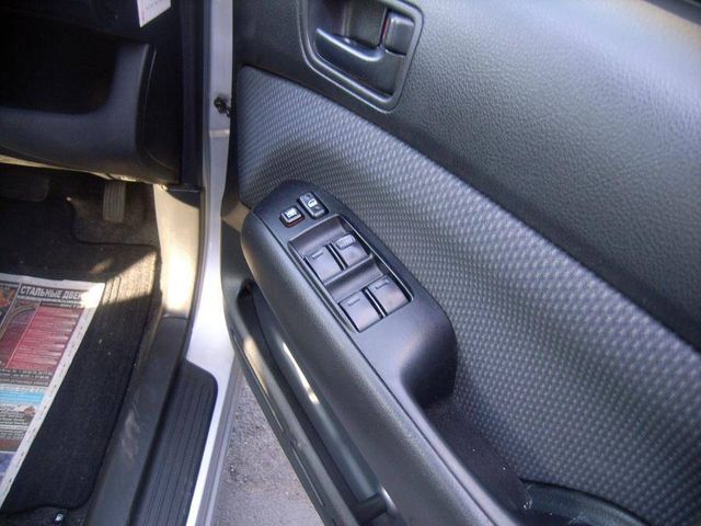 2003 Toyota Succeed