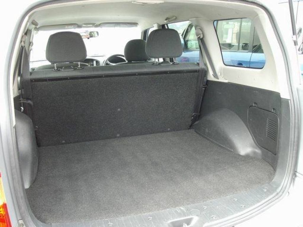2003 Toyota Succeed