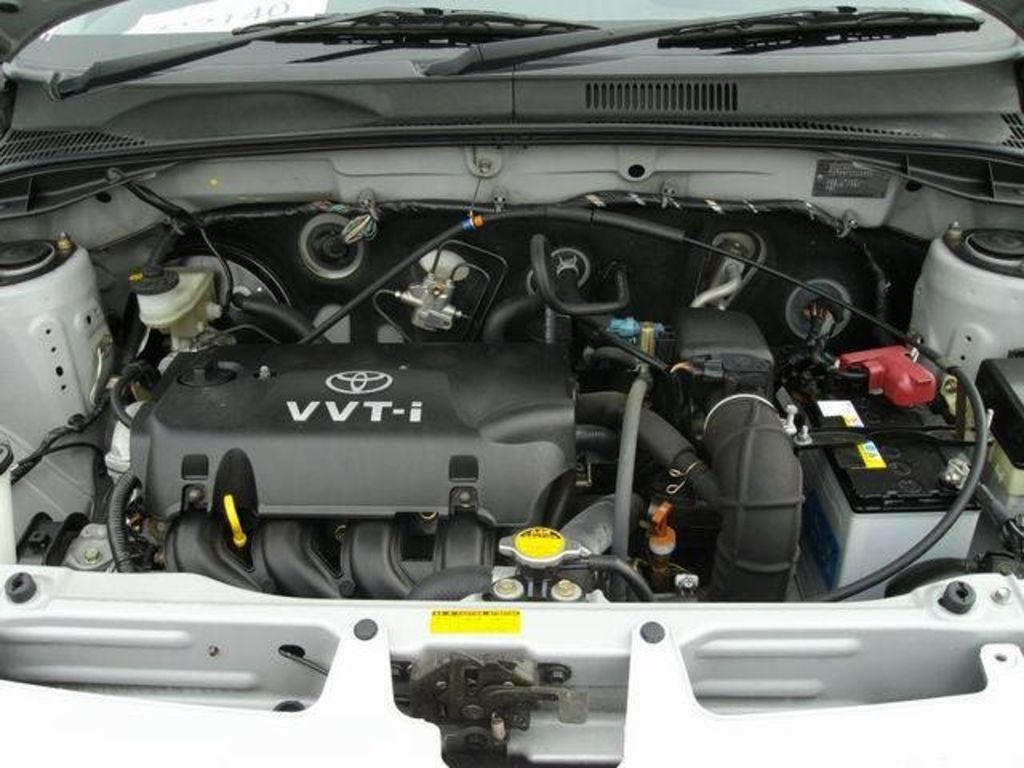 2003 Toyota Succeed