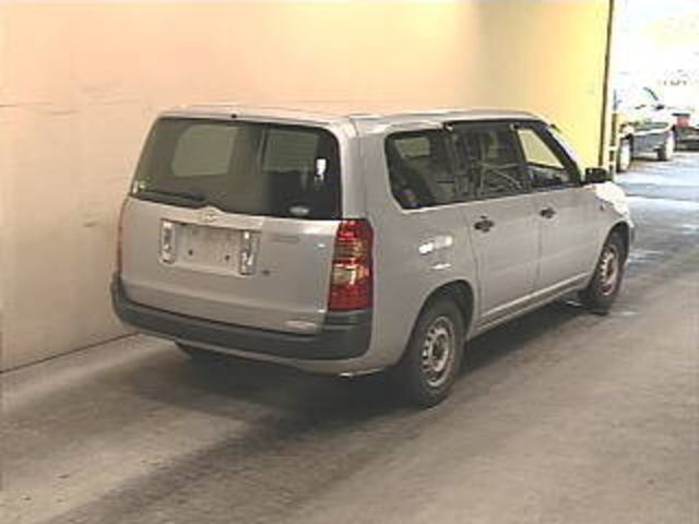 2003 Toyota Succeed