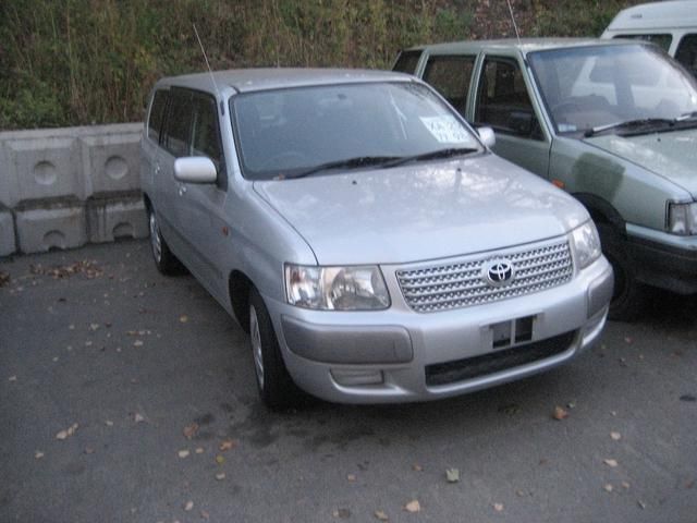 2003 Toyota Succeed