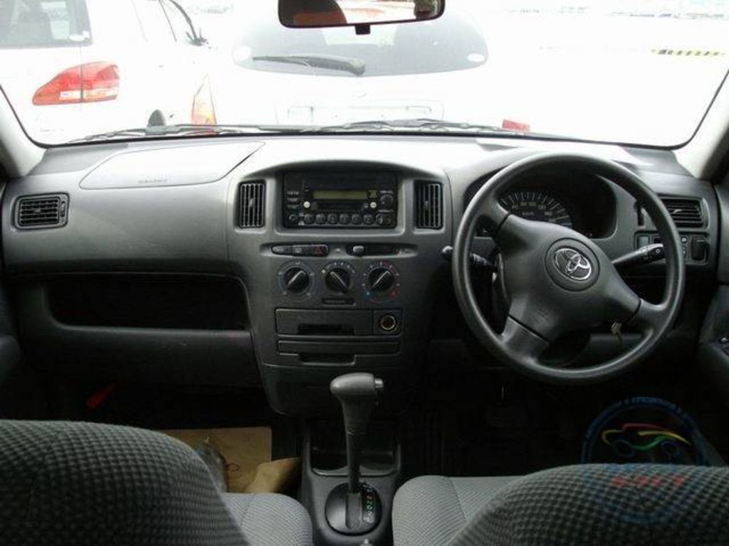 2003 Toyota Succeed