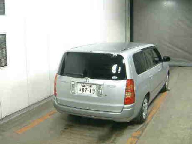 2003 Toyota Succeed